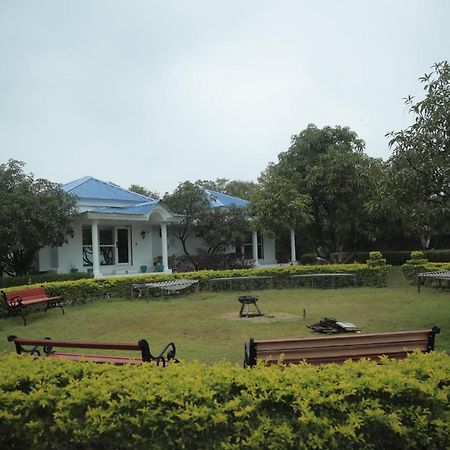 Serengeti Resort By Nirvana Sasan Gir Exterior photo